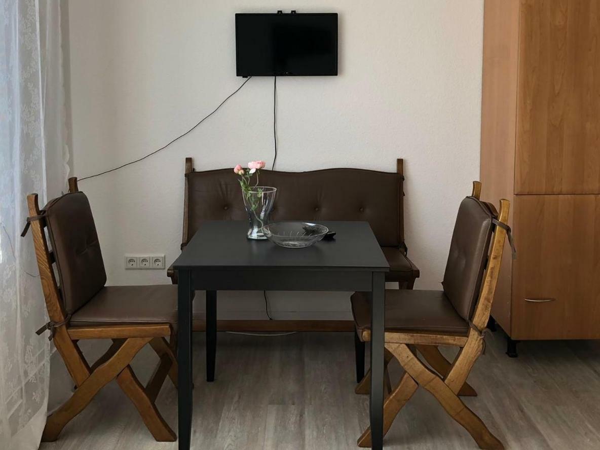 Helle Ferienwohnung An Der Rheinpromenade 50 Qm Duisburg Exteriér fotografie