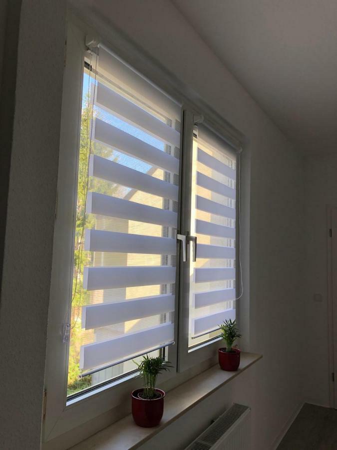 Helle Ferienwohnung An Der Rheinpromenade 50 Qm Duisburg Exteriér fotografie